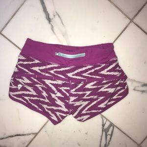 Size 10 Ivivva Speedy Shorts (Kids Lululemon)
